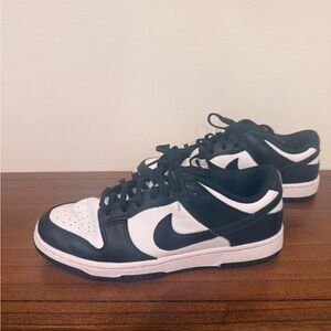 Nike womens Black and White (Panda) dunks